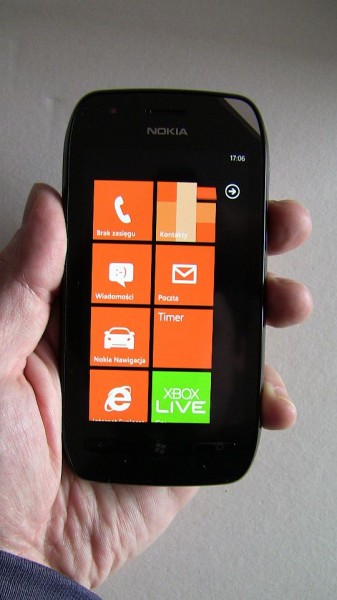 Nokia 710_ WP 7 (21)