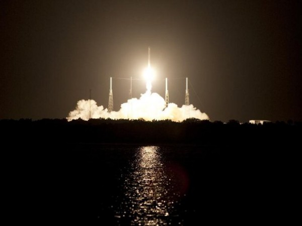 spacex-dragon-launch-oct